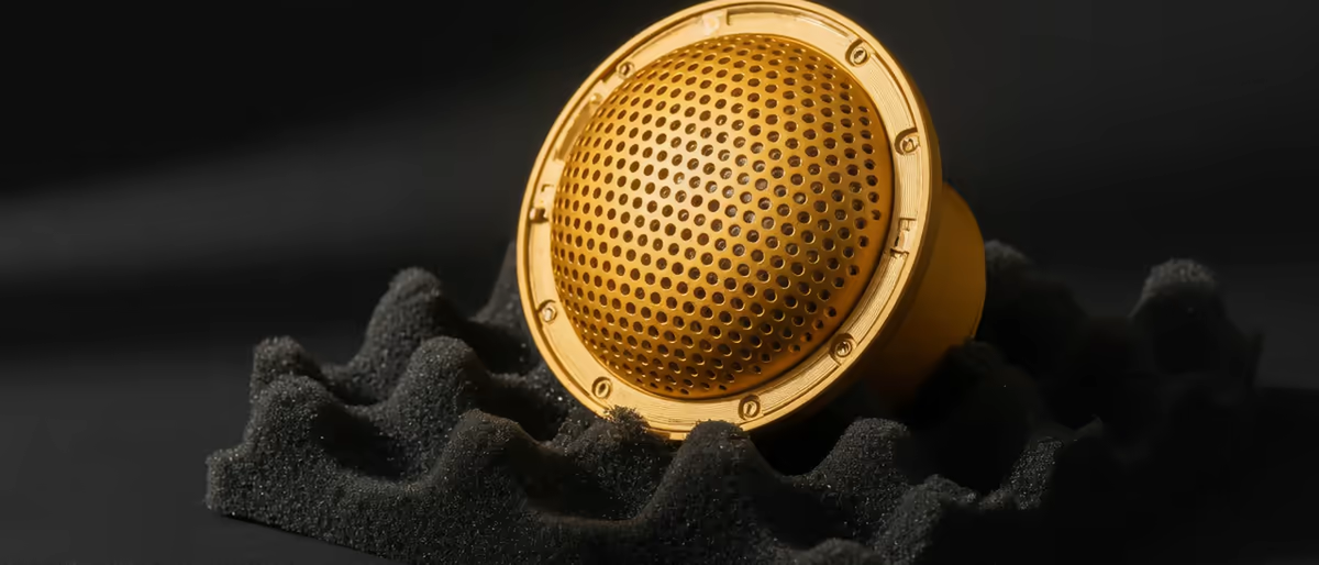 SoundID VoiceAI kontra zakazy klonów Spotify i TikTok 2026
